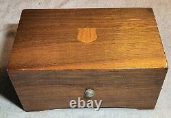 Vintage Thorens #26 1/2 Made In Switzerland 3 Song Music Box In Wood Display Box