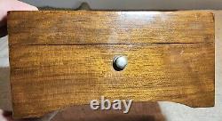 Vintage Thorens #26 1/2 Made In Switzerland 3 Song Music Box In Wood Display Box