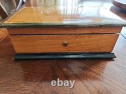 Vintage Thorens 4/50 Song Music Box Made in Switzerland