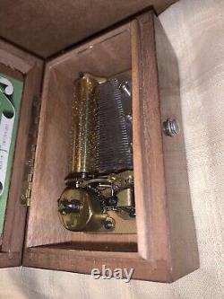 Vintage Thorens Music Box #26 1/2 Made In Switzerland Inlayed Wood Display Box