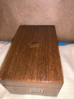 Vintage Thorens Music Box #26 1/2 Made In Switzerland Inlayed Wood Display Box