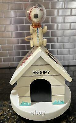 Vintage Wood Snoopy Apollo Astronaut Music Box Schmidt Bros