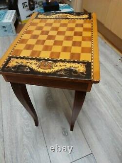 Vintage italian musical chess table