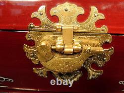 Vntge MUSICAL DK Red Lacquer Oriental Jewelry Chest Box MOTHER OF PEARL/ ABALONE