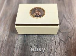 Vtg Italy White Wood Tortoise Jewelry Music Box Decorated Portrait Medallion