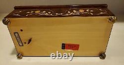 Vtg RARE Sorrento Italian Wood Inlay Music Box Guitar Mandolin & Flowers TESTED