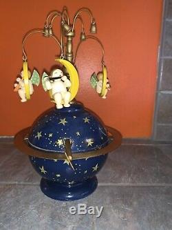 WENDT & KUHN German Wood ANGELS & GLOBE Music Box Plays SILENT NIGHT AS-IS