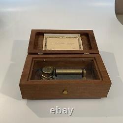 WORKS! Vintage Reuge Sainte-Croix Wind Up Wood Music Box Switzerland 2/50