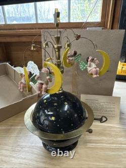 Wendt and Kuhn Angel Globe Music Box Erzgebirge Wood Germany