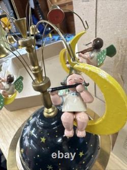 Wendt and Kuhn Angel Globe Music Box Erzgebirge Wood Germany