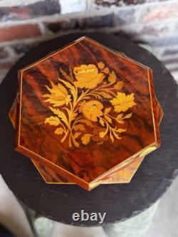 Working Reuge music jewelry box With Italian Wood Inlay Hexagonal Zhivago Lara's
