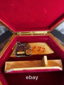 Working Reuge music jewelry box With Italian Wood Inlay Hexagonal Zhivago Lara's