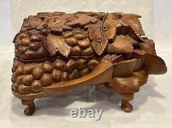 Zimbalist Carved Wood Music & Trinket Box, Thorens Grape & Grapevine See VIDEO